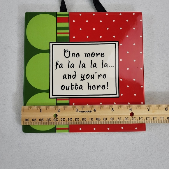 Plain Jane Co Holiday Ceramic Wall Hanging Trivet - One More Fa La La La La - Picture 6 of 13